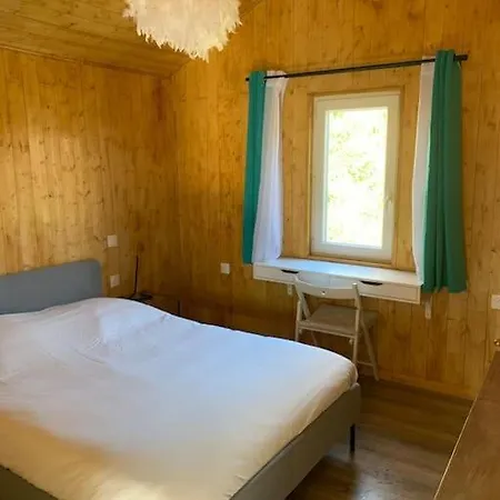 Chalet Escapade Romantique En Nature, Calme Et Douceur Au Bord De Marne Isles-les-Villenoy