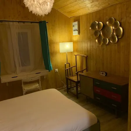 Chalet Escapade Romantique En Nature, Calme Et Douceur Au Bord De Marne Isles-lès-Villenoy