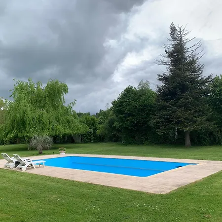 Escapade Romantique En Nature, Calme Et Douceur Au Bord De Marne