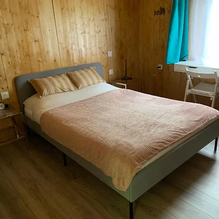 Escapade Romantique En Nature, Calme Et Douceur Au Bord De Marne Chalet