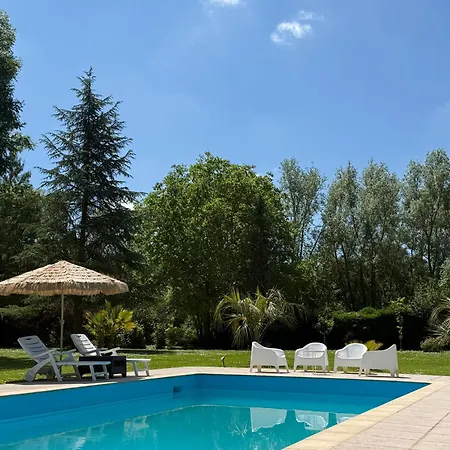 Chalet Escapade Romantique En Nature, Calme Et Douceur Au Bord De Marne
