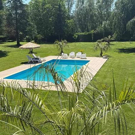 Escapade Romantique En Nature, Calme Et Douceur Au Bord De Marne Chalet *